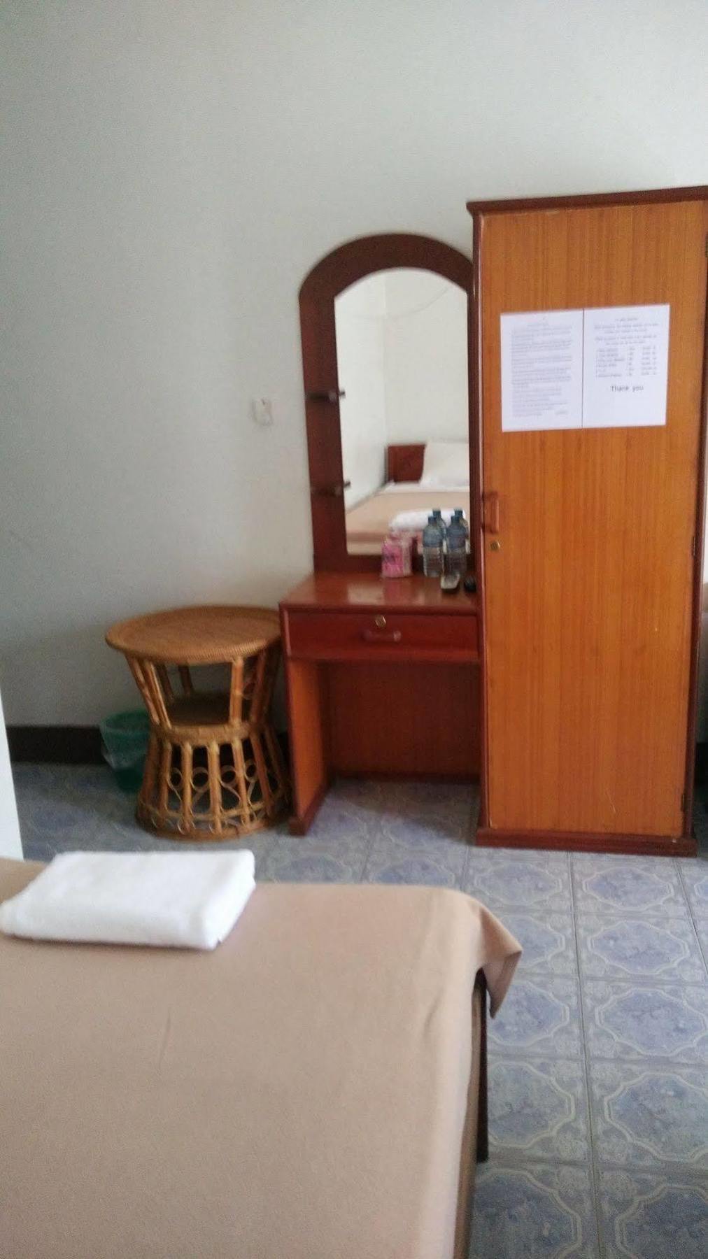 Chanthasom Guesthouse Ban Nongdouang Ngoại thất bức ảnh